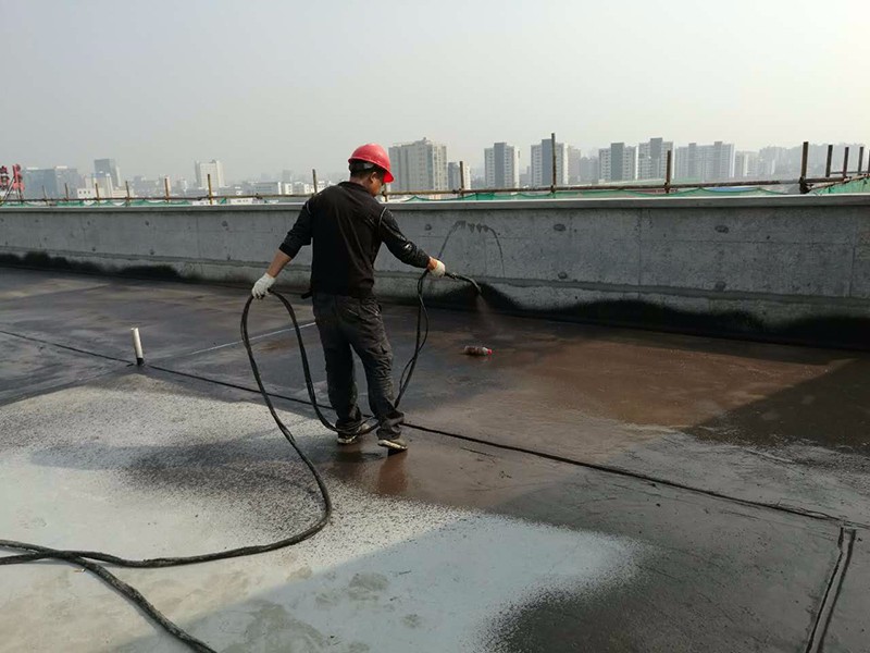 新家裝修如何選擇防水材料？
